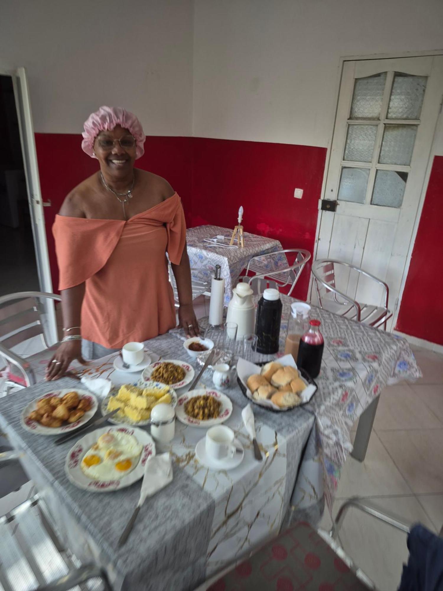 Pensão Simão&Júlia Acomodação com café da manhã Orgaos Exterior foto